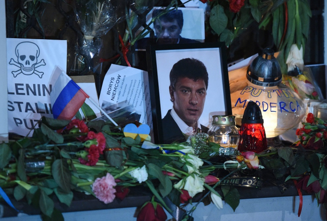 Borisa Ņemcova piemiņai. Foto: AFP/LETA