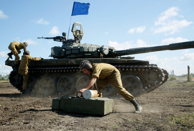 Prokremliskie kaujinieki Donbasā. Foto: Alexander Ermochenko, EPA/LETA