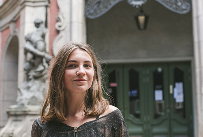 Patrīcija desmit dienas skatīsies filmas kopā ar 28 Eiropas valstu jaunās paaudzes kinoskatītājiem vecumā no 18 līdz 25 gadiem, lai piešķirtu speciālu Eiropas Parlamenta balvu.
