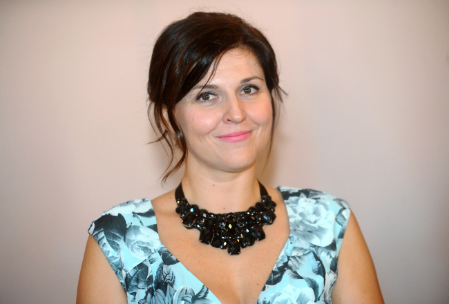 Maija Kovaļevska koncertam veltītajā preses konferencē. Foto Edijs Pālens, LETA