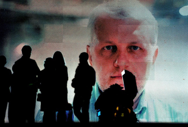 Atvadas Ukrainas namā no Kijevas centrā nogalinātā žurnālista Pāvela Šeremeta. Foto: AFP/LETA