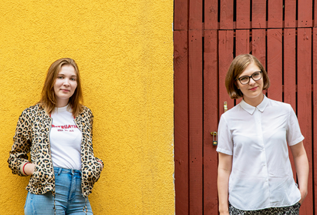 Latvijas Radio žurnālistes Anna Štefane (pa kreisi) un Ksenija Koļesņikova.