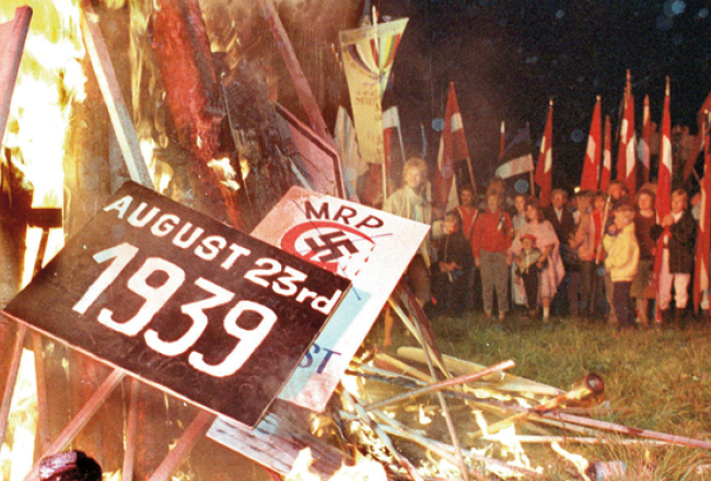 Demonstrācija Tallinā 1987.gada 23.augustā, atgādinot par Molotova—Ribentropa slepeno līgumu.
