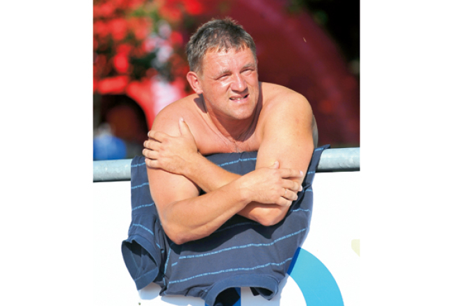 Šķēpmetējs Mārcis Štrobinders 1992.gadā piedalījās olimpiskajās spēlēs Barselonā. Tagad viens no labākajiem Eiropas šķēpmetējiem ir viņa dēls Rolands.