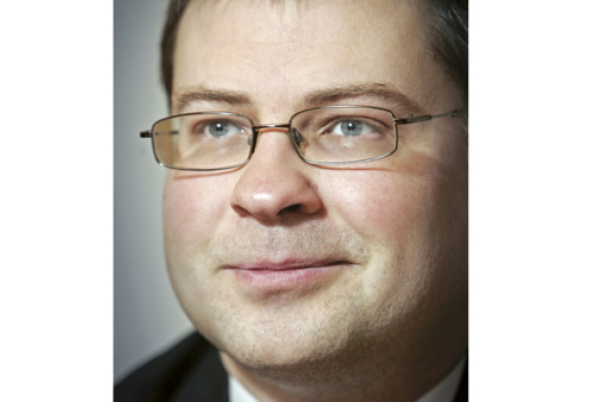 Jānis Saliņš, F64