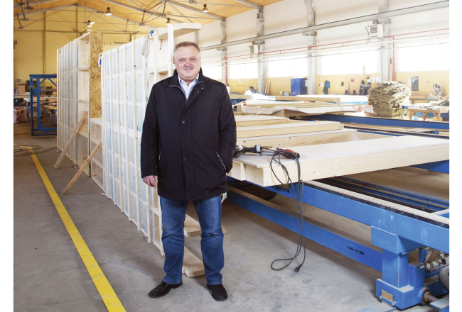 Eco House International līdzīpašnieks Normunds Sondors ir gatavs pat visbezcerīgākajā situācijā ķepuroties un cīnīties. «Ja samierināsies ar domu, ka esi mironis, tad patiešām arī būsi pagalam.»