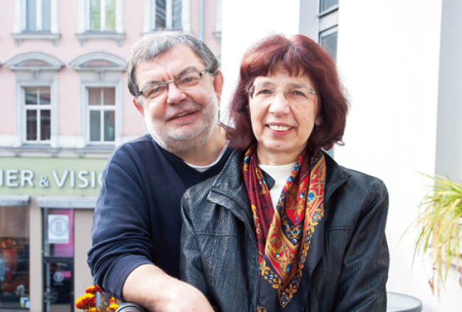 Šonedēļ 20 gadu jubileju svin Vecrīgas kādreizējās Kinogalerijas izveidotāji Zviedri un viņu pieci darbinieki. Novembra vidū viņi savā pašreizējā saimniekošanas vietā kinoteātrī K.Suns sola rādīt Vernera Fasbindera filmu Berlin Alexanderplatz, kurai ir 14 daļas, un tās skatīšanās ilgst vairāk nekā 900 minūtes.