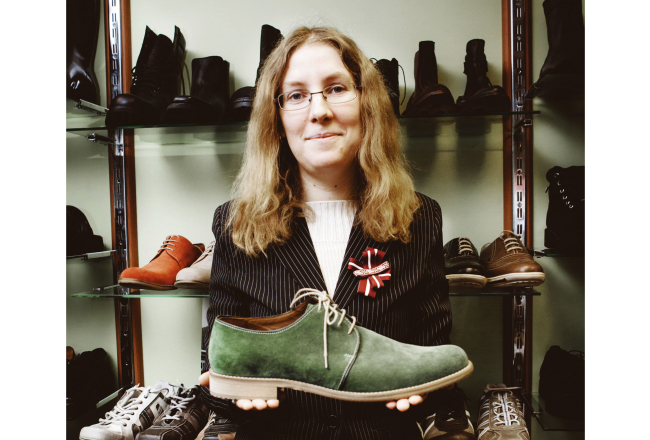 Veikala Apavi 40+ līdzīpašniece Zaiga Brača.