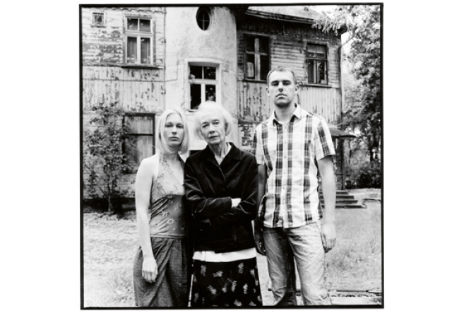 Jasmīns. Pārdaugava