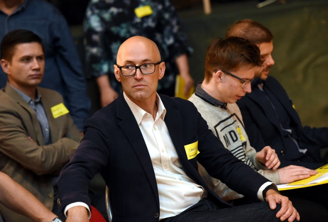 Daniels Pavļuts partijas dibināšanas kongresā. Foto: Sintija Zandersone, LETA