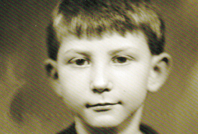 Dainis septiņu gadu vecumā. Foto no personīgā arhīva