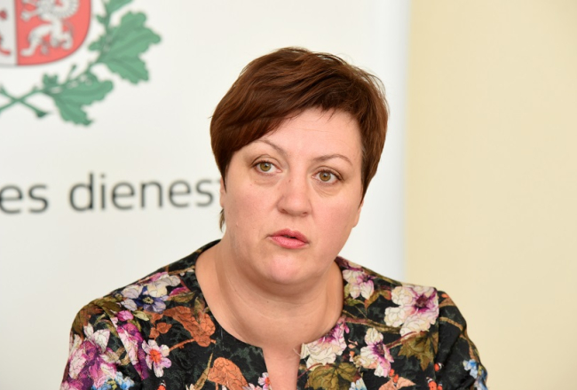 Valsts vides dienesta (VVD) ģenerāldirektore Inga Koļegova preses brīfingā. Foto: Zane Bitere, LETA