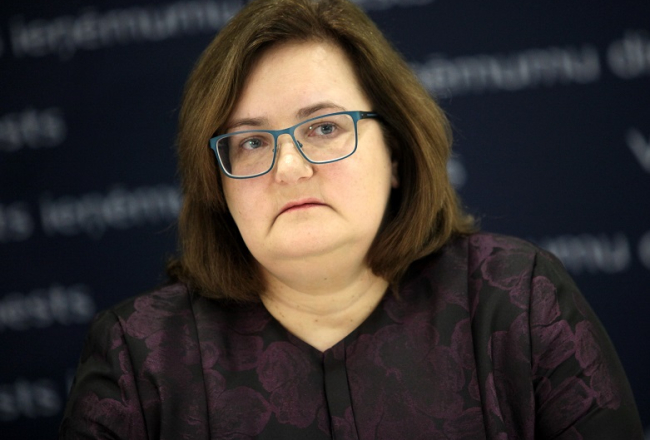 Valsts ieņēmumu dienesta (VID) ģenerāldirektora vietas izpildītāja, līdzšinējā ģenerāldirektora vietniece nodokļu jomā, VID Nodokļu pārvaldes direktore Dace Pelēkā. Foto: Paula Čurkste, LETA