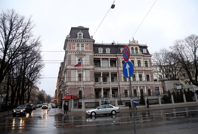 Krievijas vēstniecība Latvijā. Foto: Edijs Pālens, LETA