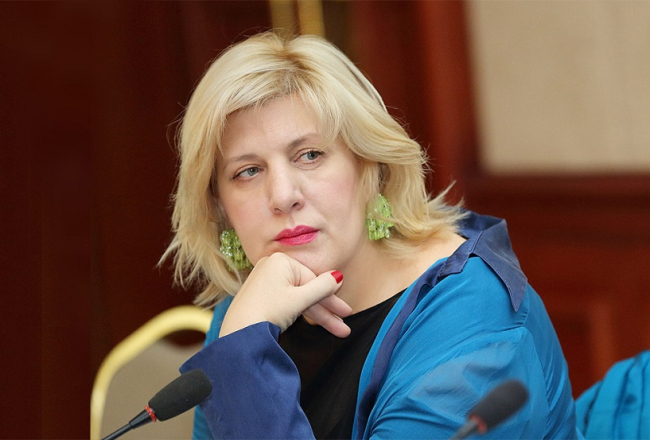 Dunja Mijatoviča. Publicitātes foto