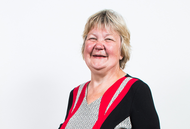 Laima Hercberga, saimnieko biosamniecībā Vizbuļi.
Foto — Jēkabs Kalvelis, Picture Agency