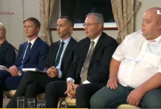 Daļa no Latvijas partiju līderiem, kuri piedalījās LTV translētajās priekšvēlēšanu debatēs Londonā.