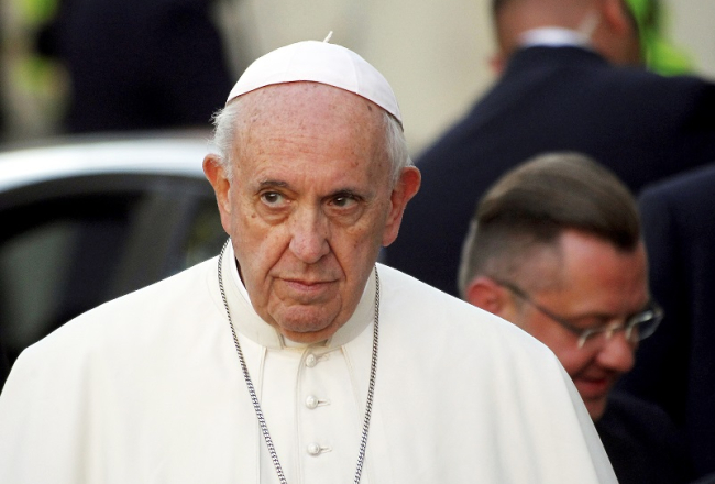 Romas pāvests Francisks Viļņā. Foto  EPA/Toms Kalniņš