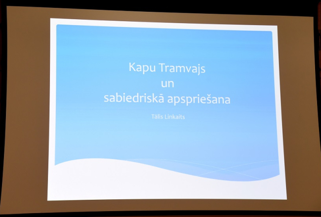Rīgas domē notiek Skanstes tramvaja līnijas izbūves sabiedriskā apspriešana. Foto: Zane Bitere, LETA