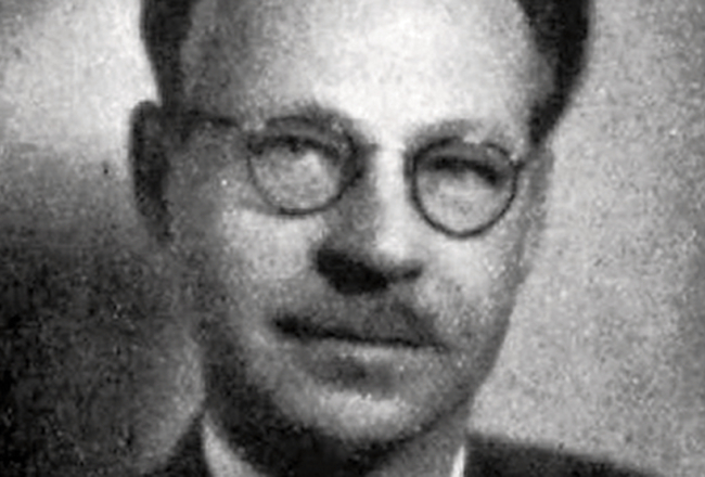 Robertu Hiršu godina kā mākslīgā zīda audumu ražošanas iedibinātāju un attīstītāju Latvijā