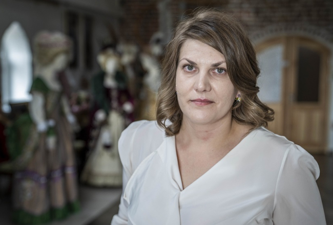 Vēsturisko tērpu meistare Elīna Kuzņecova. Publicitātes foto