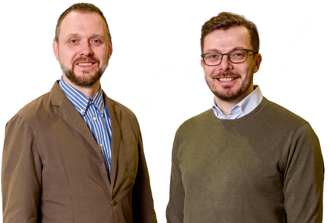 No kreisās:
Aldis Balodis, SIA Riga Parket dibinātājs, un Mārtiņš Eglītis, līdzīpašnieks un izpilddirektors.
Foto — Gints Ivuškāns
