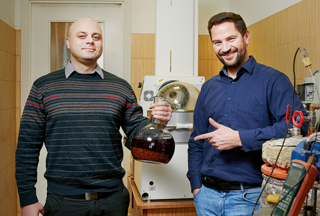 Aigars Pāže (pa kreisi) un Jānis Rižikovs.
Foto — Edmunds Brencis
