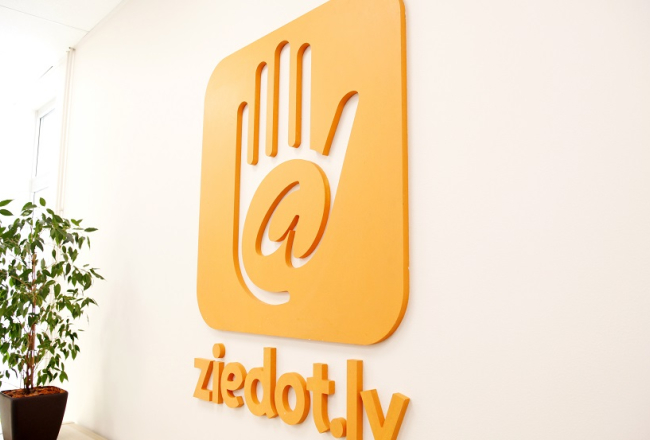 Fonda "Ziedot.lv" biroja telpas. Foto: Una Kupruka, LETA
