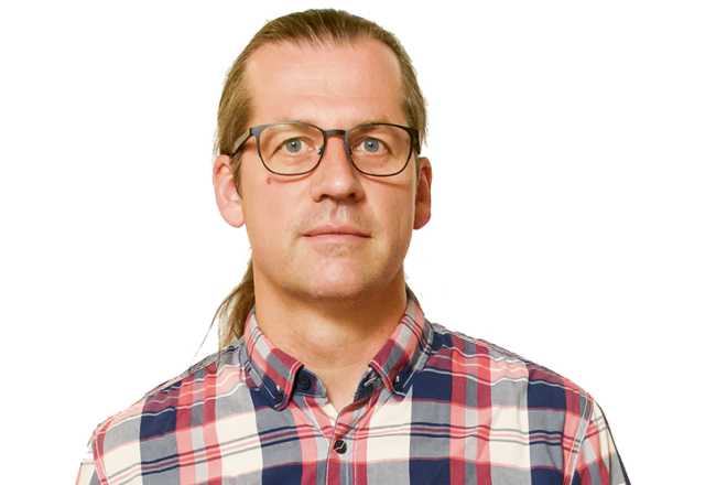 Indriķis Nigulis, SIA Creative Cat tehniskais direktors, iespiedējs, griezējs, ekspeditors.
Foto — Gints Ivuškāns