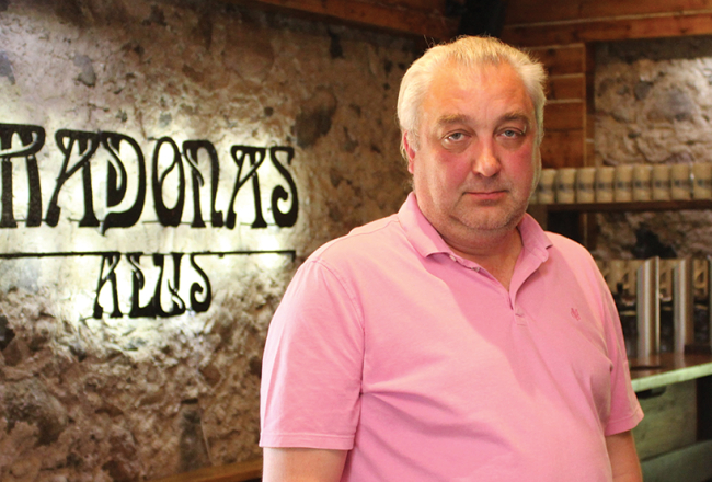 Edgars Zaharovs, Madonas Alus saimnieks.
Foto — Andris Vanadziņš