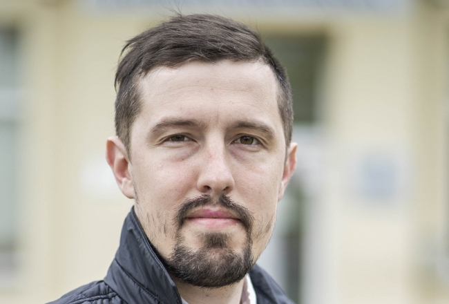 Skolas direktors Kristaps Zaļais. Publicitātes foto