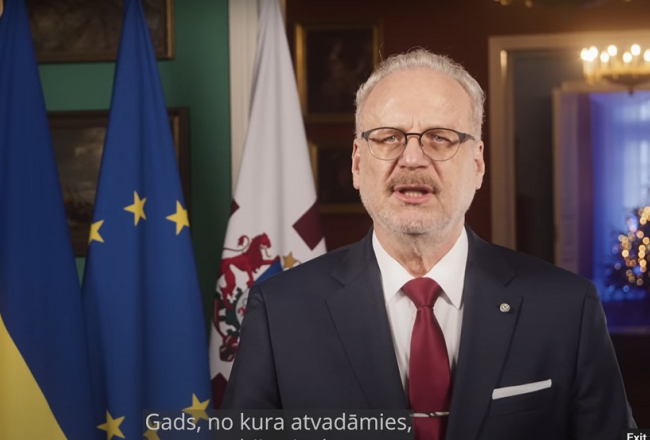 Attēls no Valsts prezidenta Egila Levita gadu mijas uzrunas.