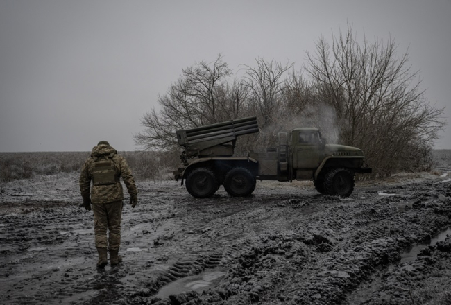 Avdijivka Ukrainā pērn 16.decembrī. Ozge Elif Kizil / Anadolu (Photo by Ozge Elif Kizil / ANADOLU / Anadolu via AFP)
