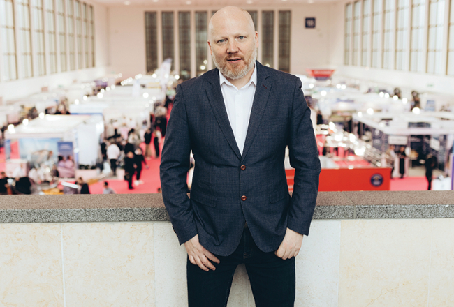 Ingmāra Kibermaņa veidotajā izstādē Pilot Expo Berlīnē piedalījās arī vairāki Latvijas uzņēmumi — Smartlynx Airlines un Smartlynx Airlines Training Center, Hyperscan, SoftekSim, Eriva un Transporta un sakaru institūts.
Foto no personīgā arhīva