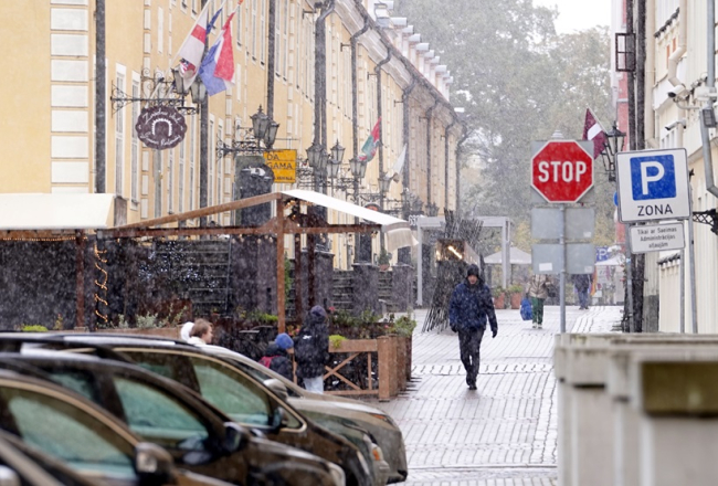Torņa iela Vecrīgā. Foto - Evija Trifanova, LETA
