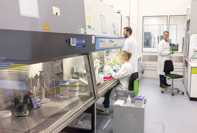 Biotehnoloģiju kompānijas BioNTech laboratorija Vācijas pilsētā Maincā.
Foto — Scanpix