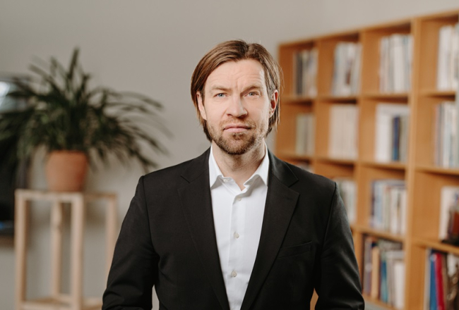 Kaspars Gorkšs. Publicitātes foto