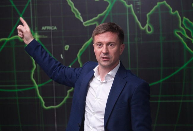 Oleksandrs Daņiļuks. Publicitātes foto