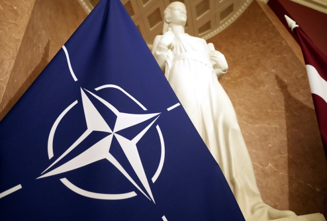 NATO karogs Ministru kabinetā. Foto - Edijs Pālens, LETA