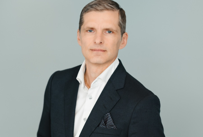 Dainis Gašpuitis. Publicitātes foto