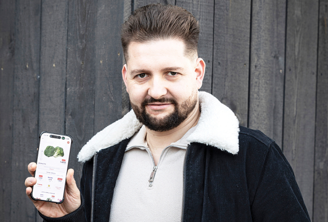 «Neesmu cilvēks, kas meklē iespēju ietaupīt piecus centus. Cenšos atrast īpaši izdevīgu cenu, par kuru preci iegādāties vairumā, lai pietiek ilgākam laikam,» stāsta Arturs Zikovs.