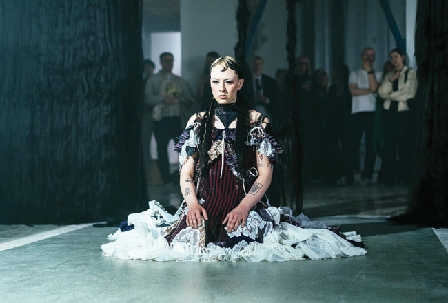 Kitty Florentine (Igaunija) performance Balance