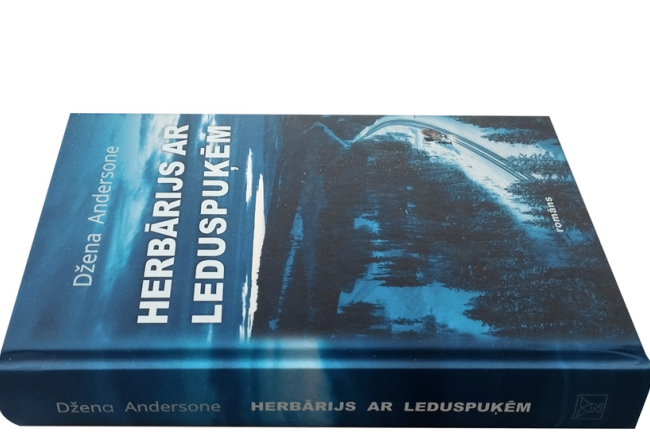 Romāns. Džena Andersone. Herbārijs ar leduspuķēm