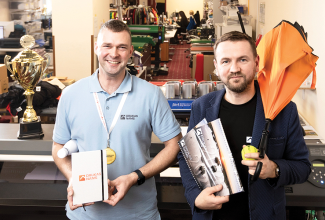 Juris Vēvers (no kreisās) un Raivis Pavlovičs, SIA Drukas nams īpašnieki.