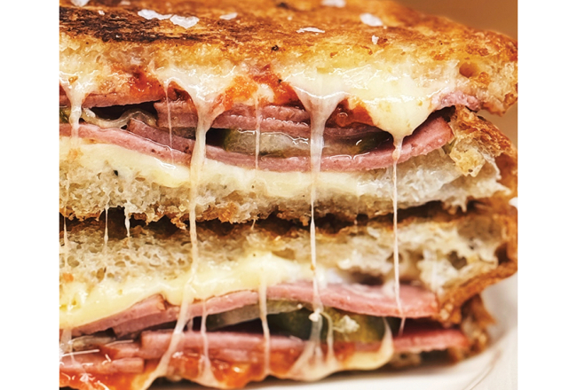 Bite Me Artilērijas ielā 44 Rīgā