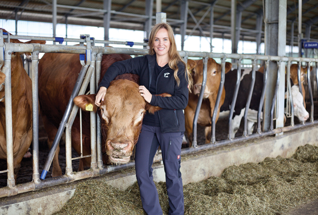 Bioloģisko liellopu audzētāja Dace Meldere uzskata, ka spēles noteikumi nav godīgi, jo Mercosur valstu lauksaimniekiem ir zemākas prasības.