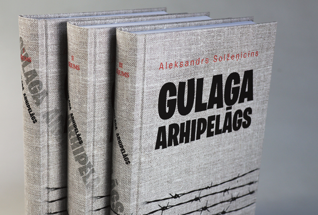 Par Aleksandra Solžeņicina grāmatas Gulaga arhipelāgs glabāšanu, pavairošanu vai izplatīšanu Padomju Savienībā varēja arī piespriest bargu cietumsodu. Publicitātes foto