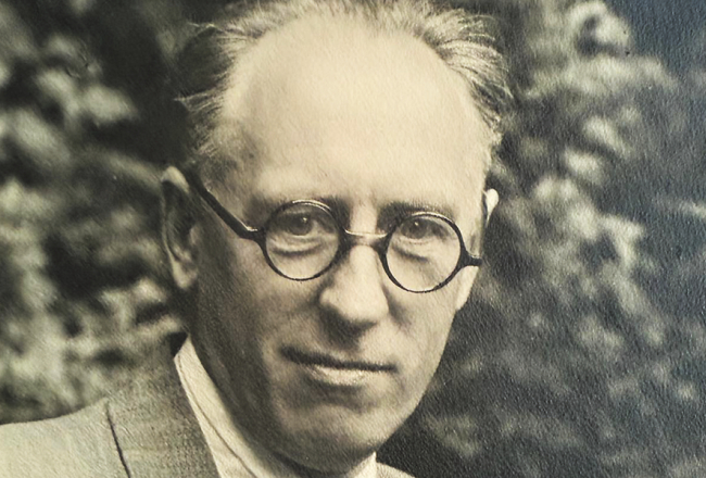 Valdis Grēviņš 20. gadsimta 30.—40. gadu mijā. Fotogrāfs nezināms. Foto no Martas Dziļumas personīgā arhīva