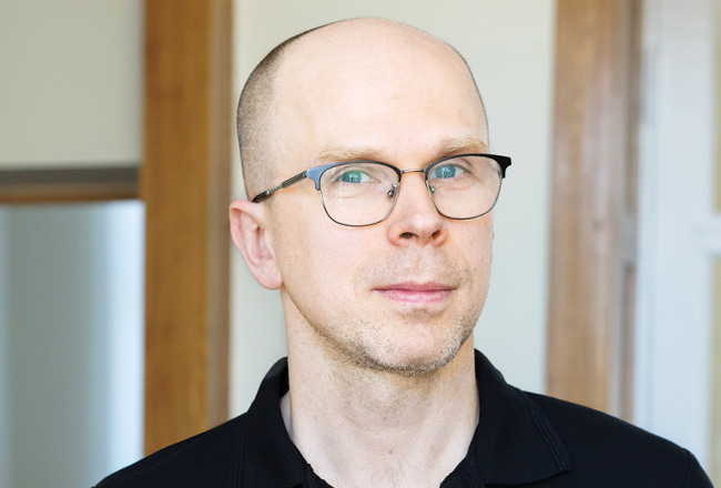 Toms Kreicbergs.