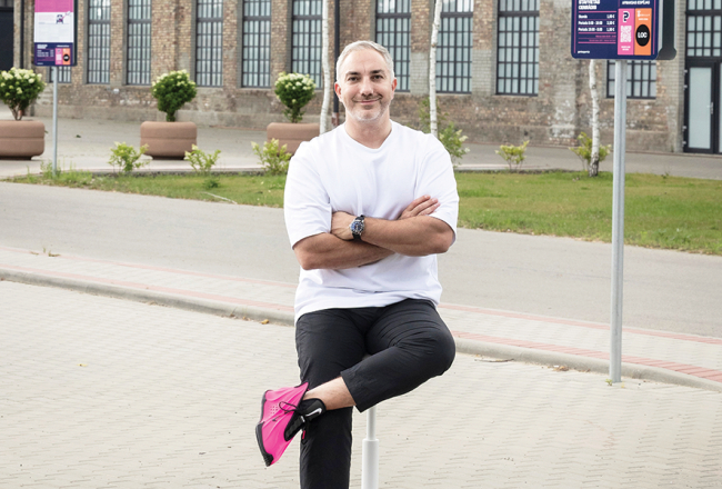 Tarifus par stāvvietu izmantošanu nosaka, ņemot vērā pašvaldības noteikto zonējumu, konkurentu cenas un noslodzi, stāsta uzņēmuma Park Expert dibinātājs Edgars Kalējs.